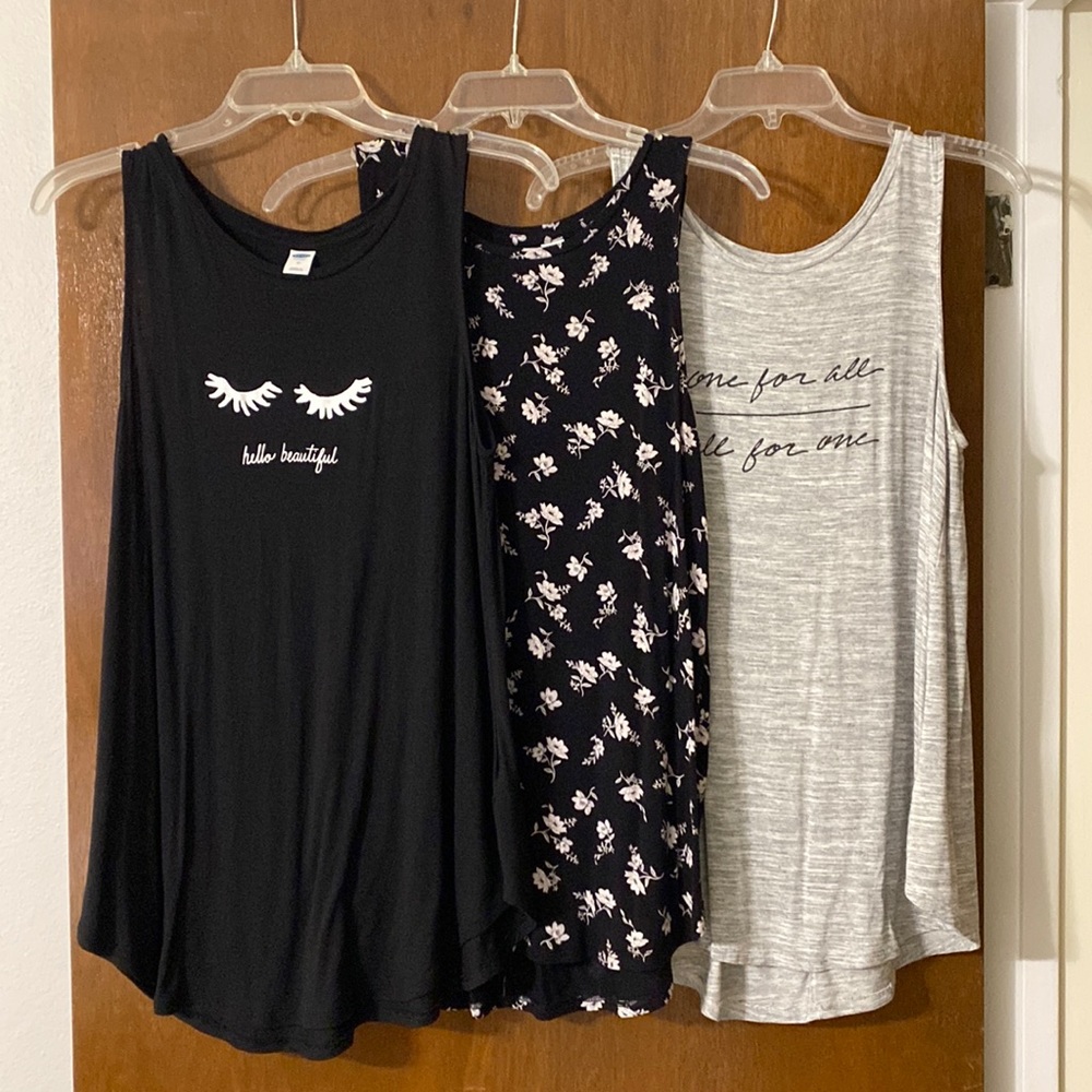 Old Navy Luxe Tanks Bundle